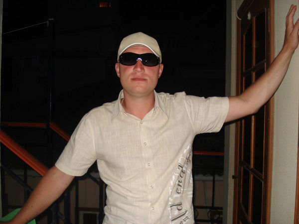 Андрей Аникин