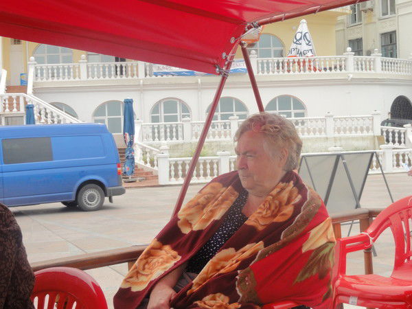 Нина Костина