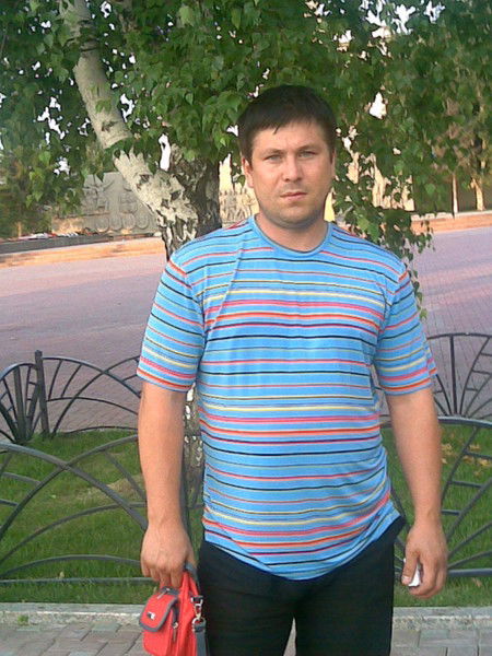 Влад Островский