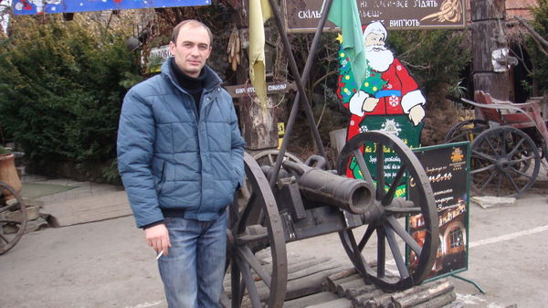 Руслан Рустамов