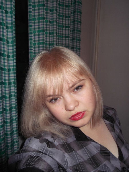 Мария Попова