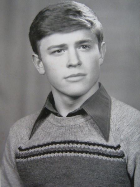 Максим Островский