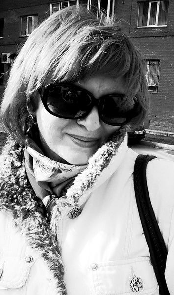 Лариса Иванова