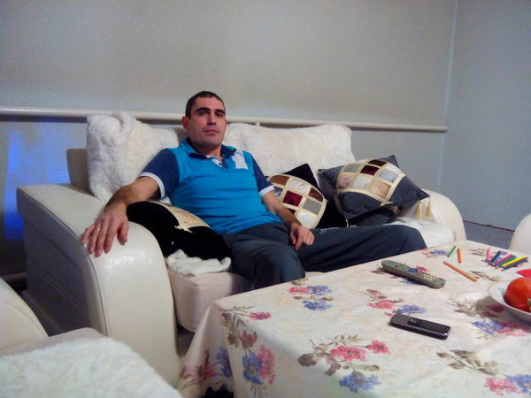 Иван Иванов