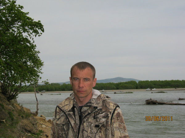 Антон Жуков