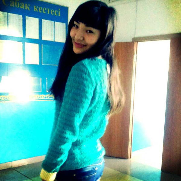 Аяулым Аманбаева