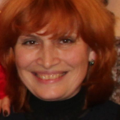 Наташа Таровская