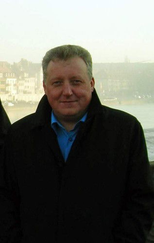 Станислав Титов