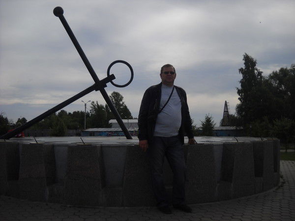 Игорь Олейник