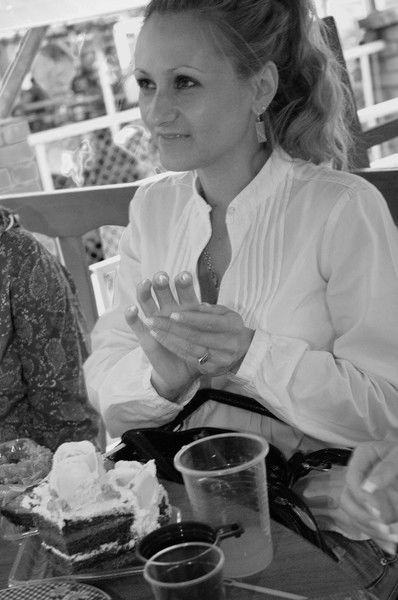 Оля Кавинина