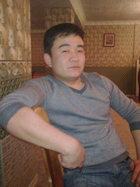 Асхат Сарыбаев