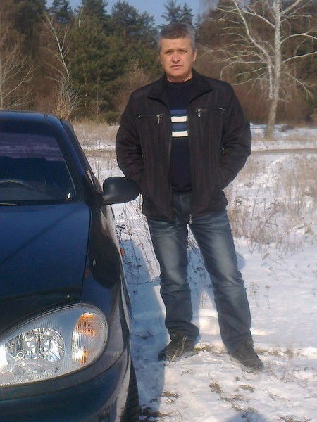 Александр Васильев