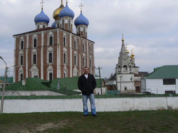 Владимир Базаров