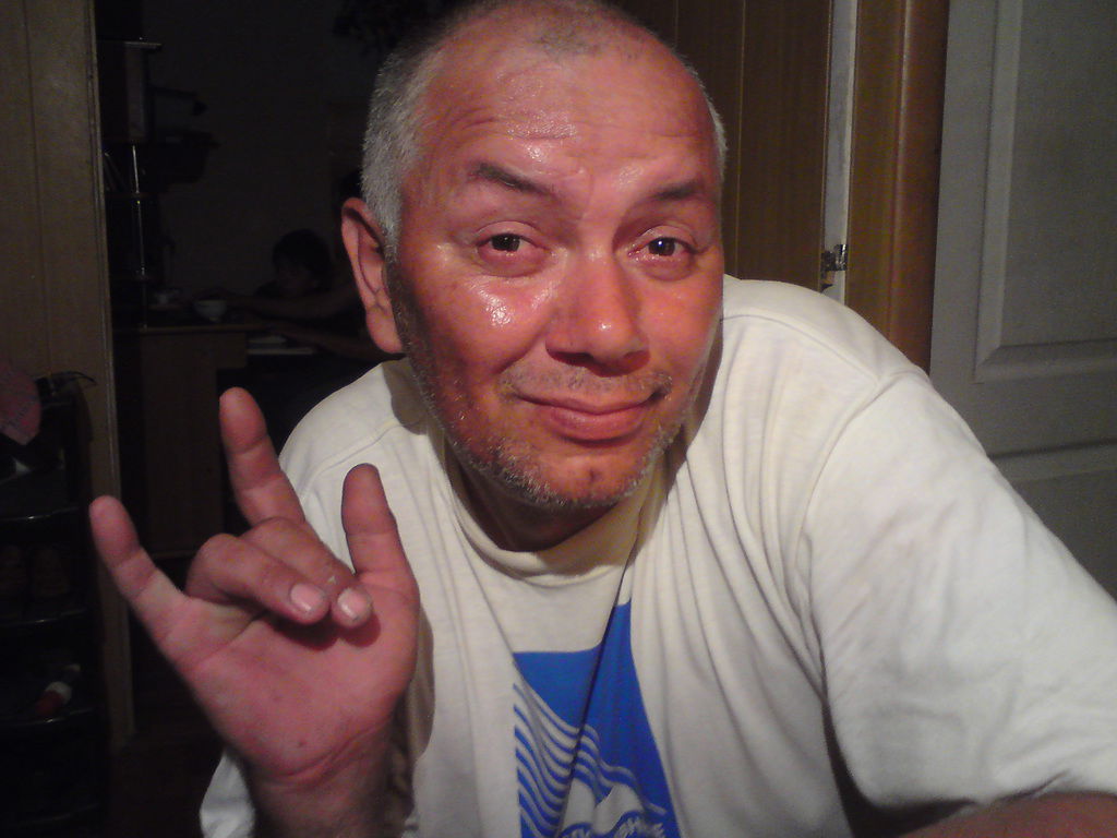 Шамхан Устаров