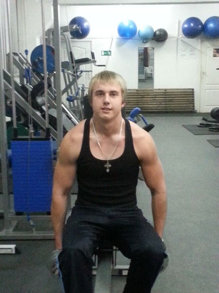 Влад Лавров