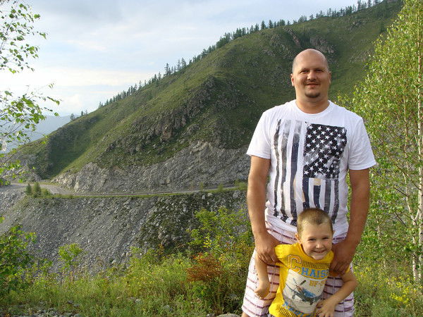 Александр Мартынов