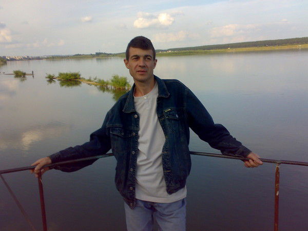 Александр Акулов