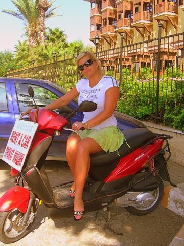 Алёна Железнова