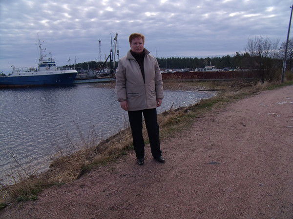 Елена Михайлова