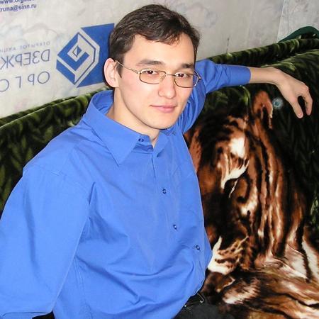 Михаил Разумцев