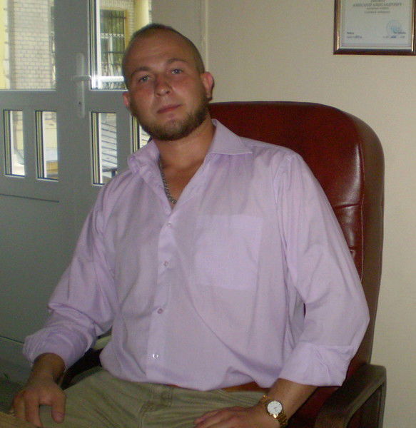 Владимир Буров