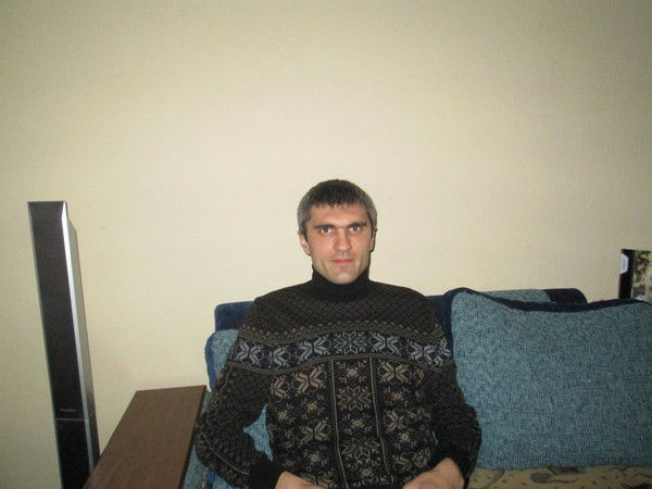 Юра Хроменко