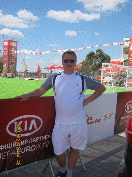 Виталий Мазурец