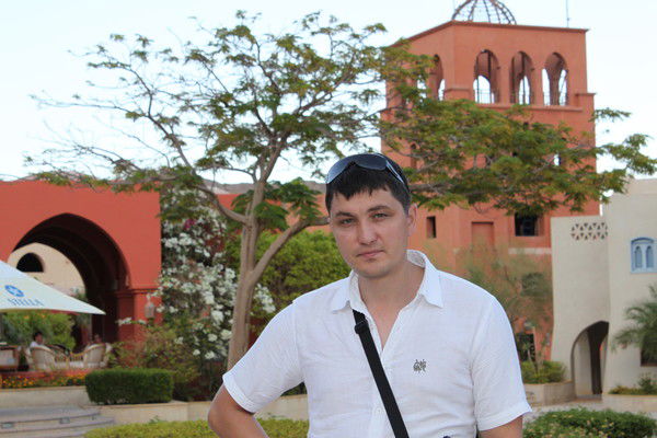 Роман Хакимов