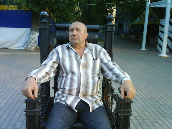 Александр Коноваленко