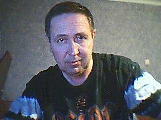 Артур Емельянов