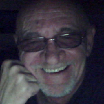 Александр Власов