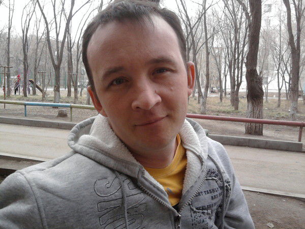 Александр Волков