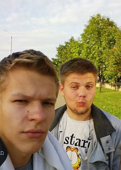 Андрей Енуков