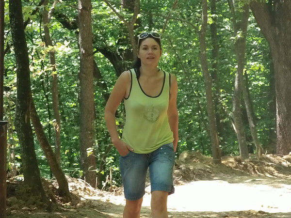 Елена Елена