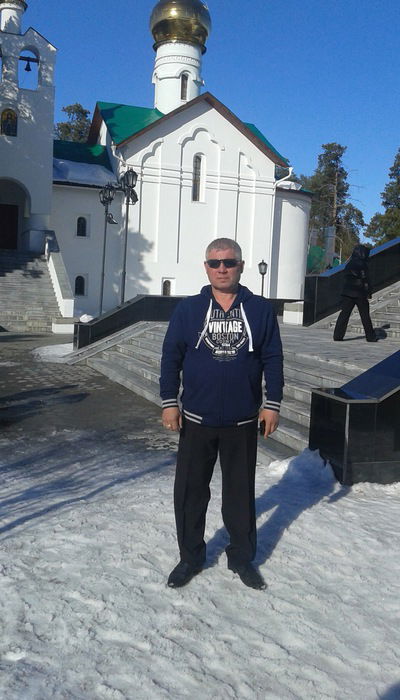 Анатолий Тарасов