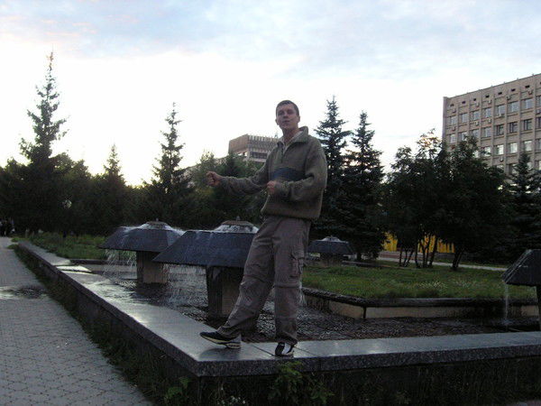 Евгений Литвинов