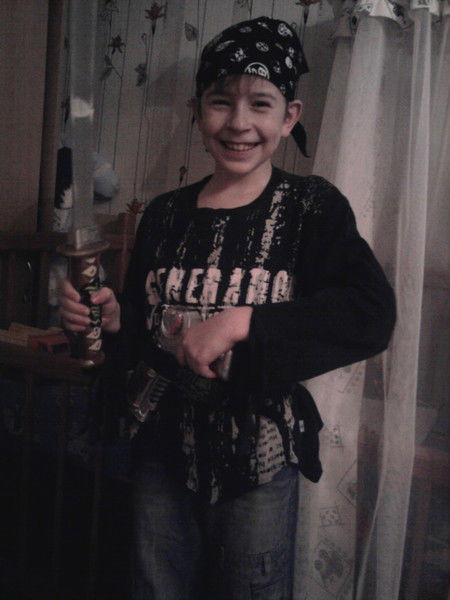 Максим Волков