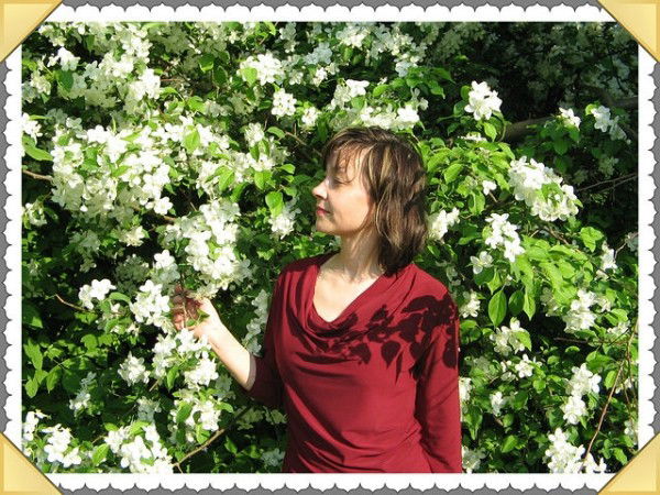 Лариса Попова