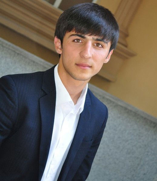 Сухроб Назаров