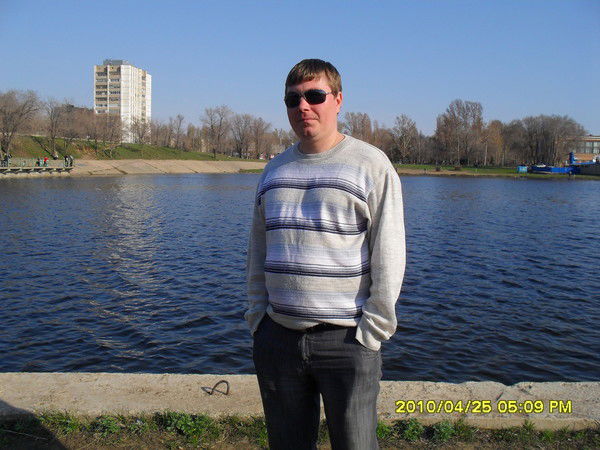 Максим Новичков