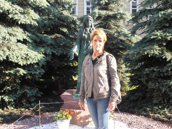 Мария Сурикова