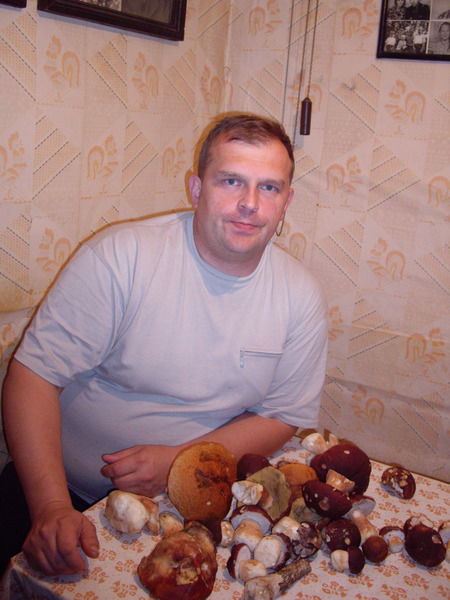 Павел Макаров