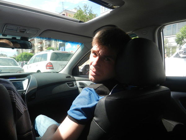 Денис Хромов