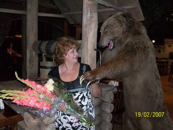 Любовь Тарасова