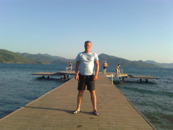 Димон Дебердеев