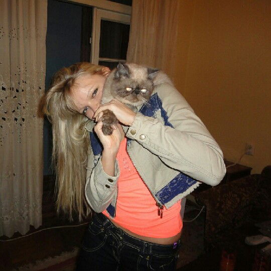 Александра Volkova