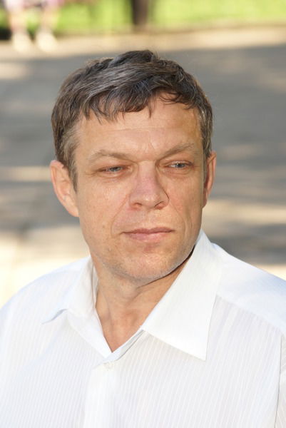 Александр Черников