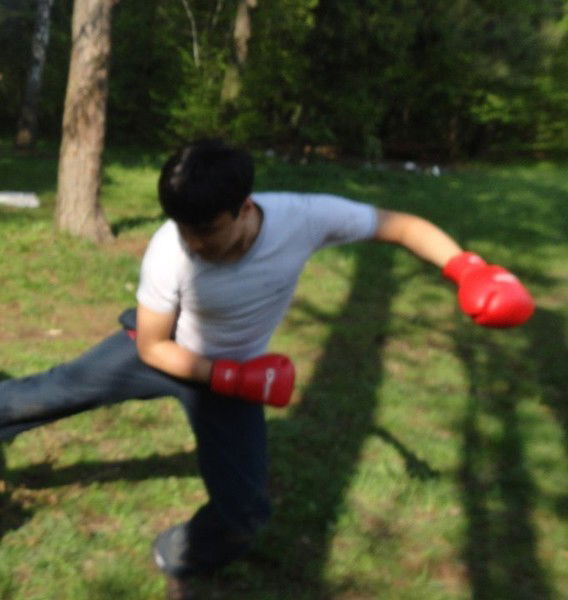 Аббос Атамуратов