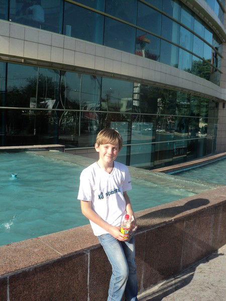 Стас Неумывакин