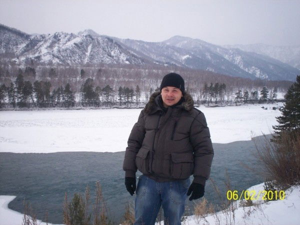 Владимир Антонов